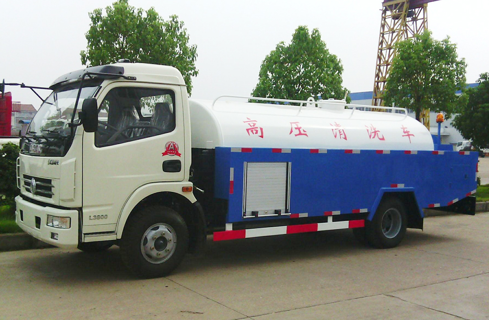 280大影壁管道高压清洗车