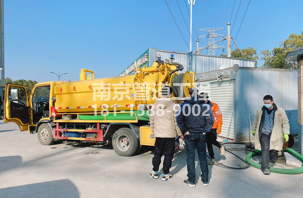 311大影壁粮油市场化粪池清理